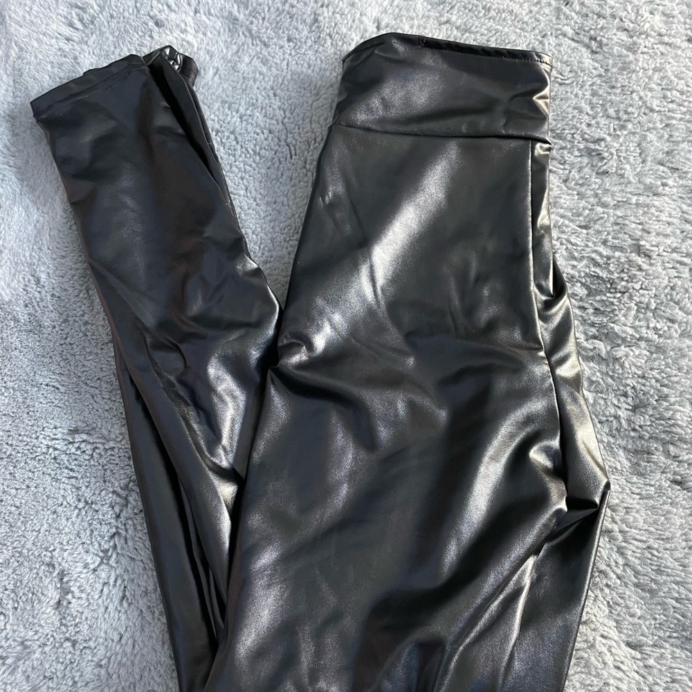 Shein Pleather leggings